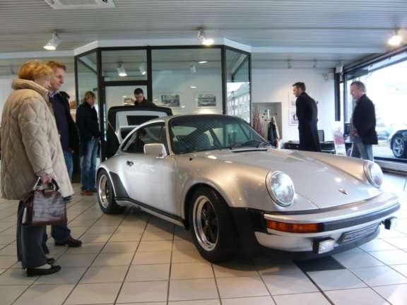 Praesentation Des Neuen Porsche 911 Turbo Bild03