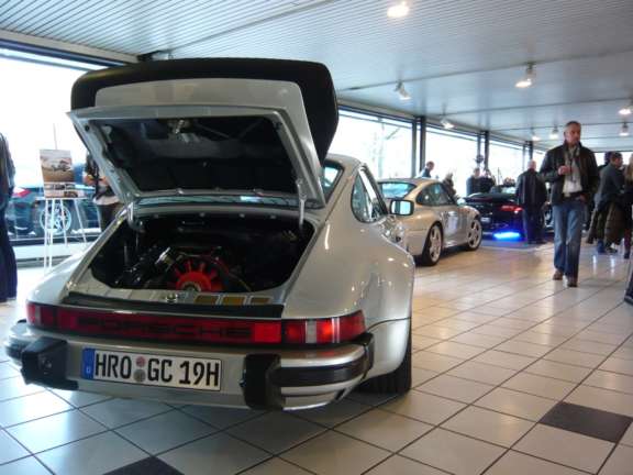 Praesentation Des Neuen Porsche 911 Turbo Bild08