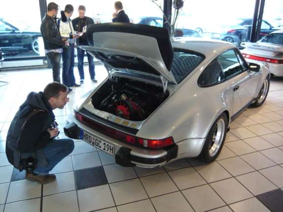 Praesentation Des Neuen Porsche 911 Turbo Bild09