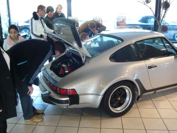 Praesentation Des Neuen Porsche 911 Turbo Bild12