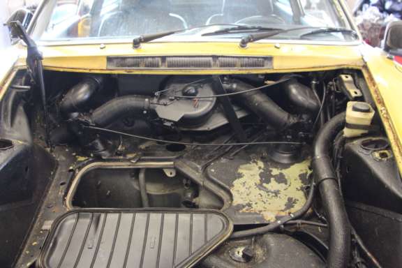 1973 Porsche 911 T 2 4 Demontage Bild13