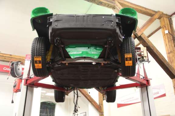 Überholung Fahrwerk und Bremsanlage