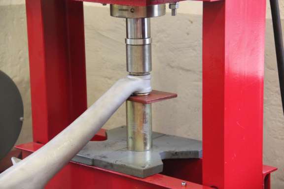 Überholung Fahrwerk und Bremsanlage