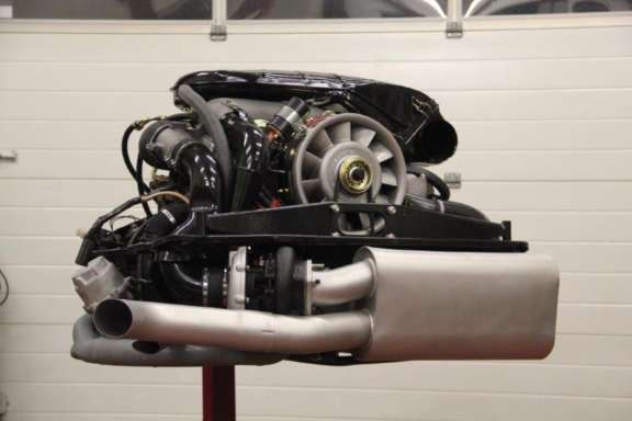 Instandsetzung 930 Turbo Motor