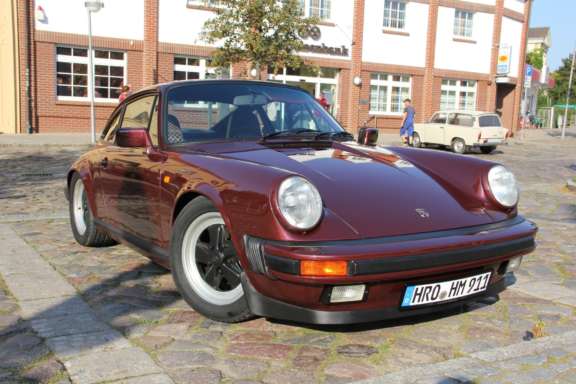 Restaurations-Ergebnis - Porsche 911 Carrera 3.2 (Rubinrot-metallic)